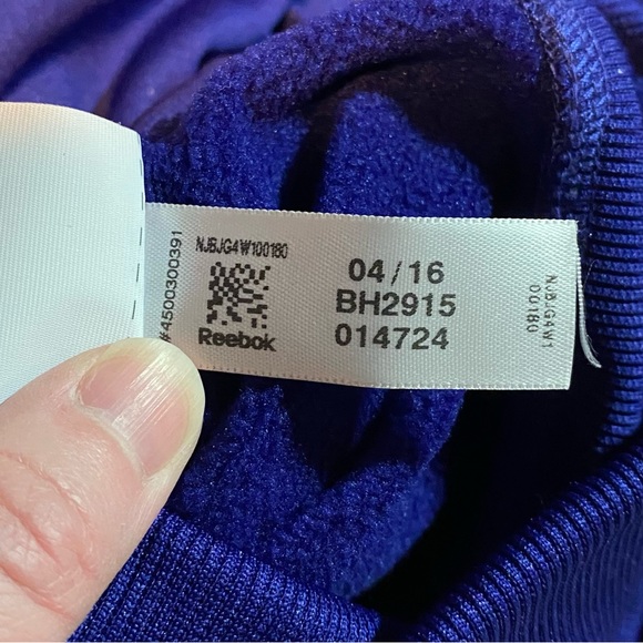 NWT Reebok Zip Up Hoodie - Picture 5 of 5